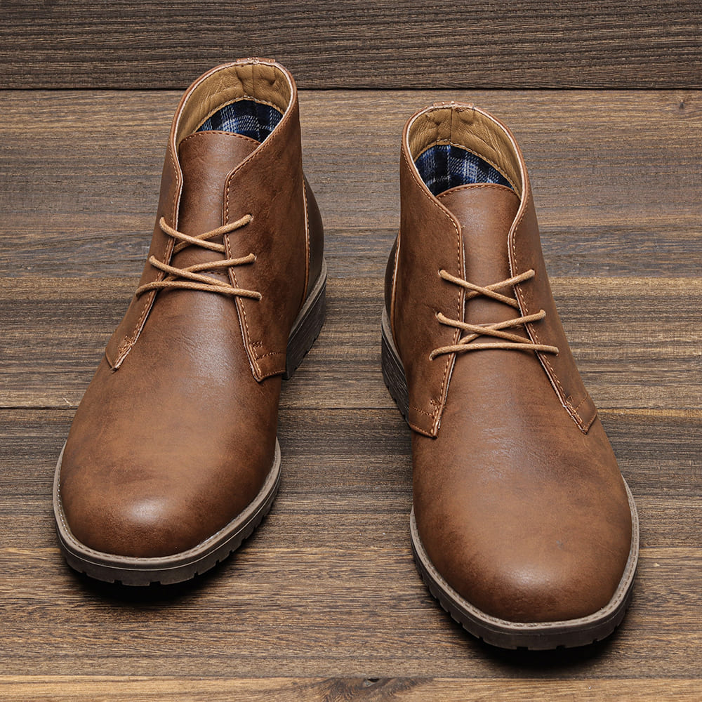 Bota Masculino de Couro Marrom Estilo Retrô Americano Loja Viego bota cano curto bota casual bota com sola tratorada bota de couro Bota de couro legítimo Bota de couro marrom bota de couro masculina bota de inverno bota estilo americano bota marrom bota masculina bota masculina confortável Bota Masculino de Couro Marrom Estilo Retrô Americano bota moc toe bota para trabalho. bota retrô Bota rústica masculina Botas calçado masculino Calçados masculinos de qualidade