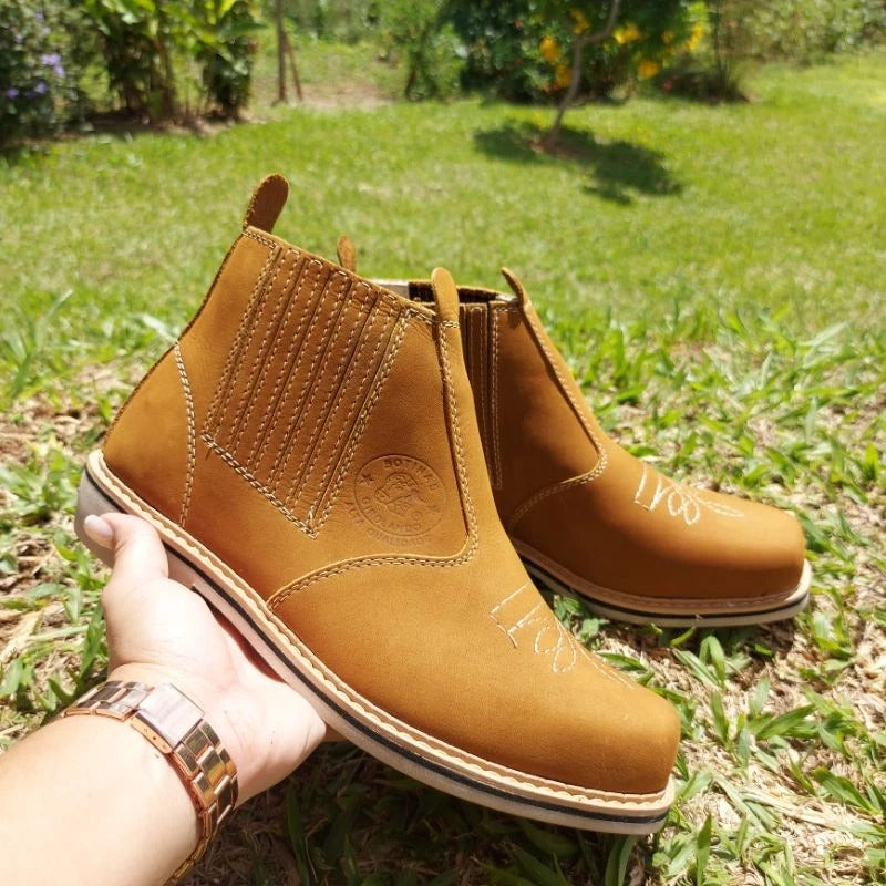 Bota Country Masculina Couro Nobuck Legítimo Loja Viego Bota Country Cavalgada Bota Country Masculina Bota Country Masculina Couro Amarelo Cavalgada bota country texana Bota Masculina Cavalgada Bota Masculina Country Couro Selvagem bota texana bota texana country masculina bota texana masculina botina masculina country texana texana