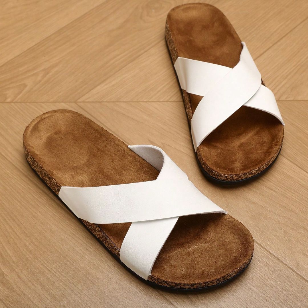 Chinelo Casual Masculino de Couro Antiderrapante Casck Loja Viego chinelo chinelo antiderrapante chinelo casual chinelo casual masculino Chinelo Casual Masculino de Couro Antiderrapante Casck chinelo confortável chinelo de couro chinelo de couro masculino chinelo masculino chinelo masculino antiderrapante chinelo masculino confortável chinelo para homem ocasiao_casual