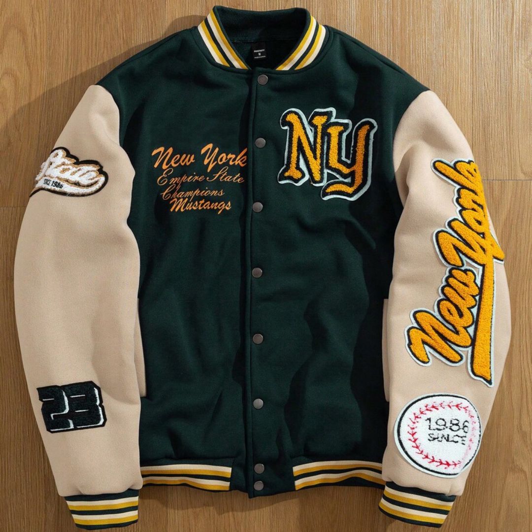 Jaqueta Masculina Varsity Baseball Everyday Verde Loja Viego jaqueta baseball masculina jaqueta college masculina jaqueta com gola canelada jaqueta estilo americano jaqueta masculina casual Jaqueta Masculina Varsity Baseball Everyday Verde jaqueta universitária masculina jaqueta varsity masculina jaqueta varsity ny jaqueta varsity urbana