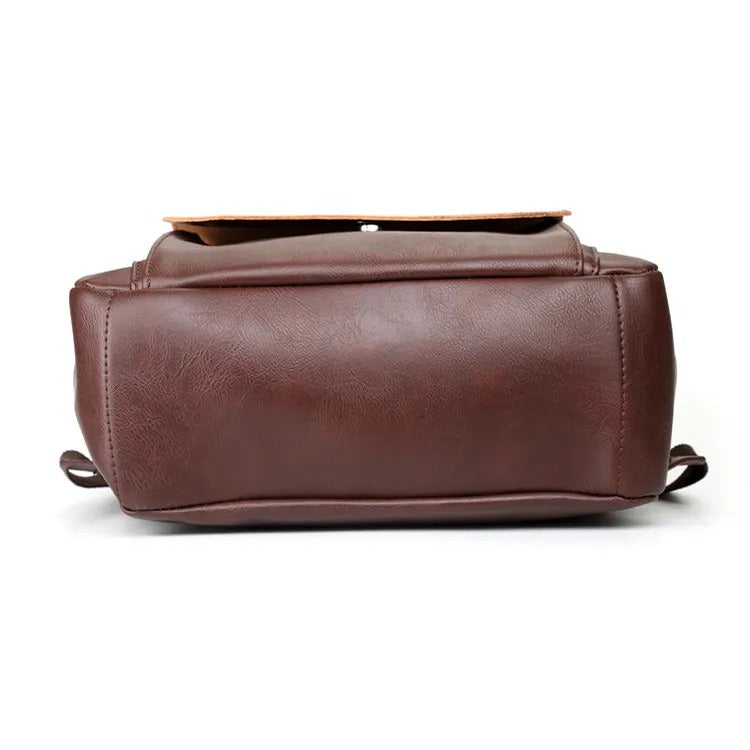 Mochila de Couro Retrô Modelo Venture Loja Viego mochila de couro mochila de couro masculino Mochila de Couro retrô Mochila de Couro Retrô Modelo Venture mochila executiva mochila masculina mochila retrô