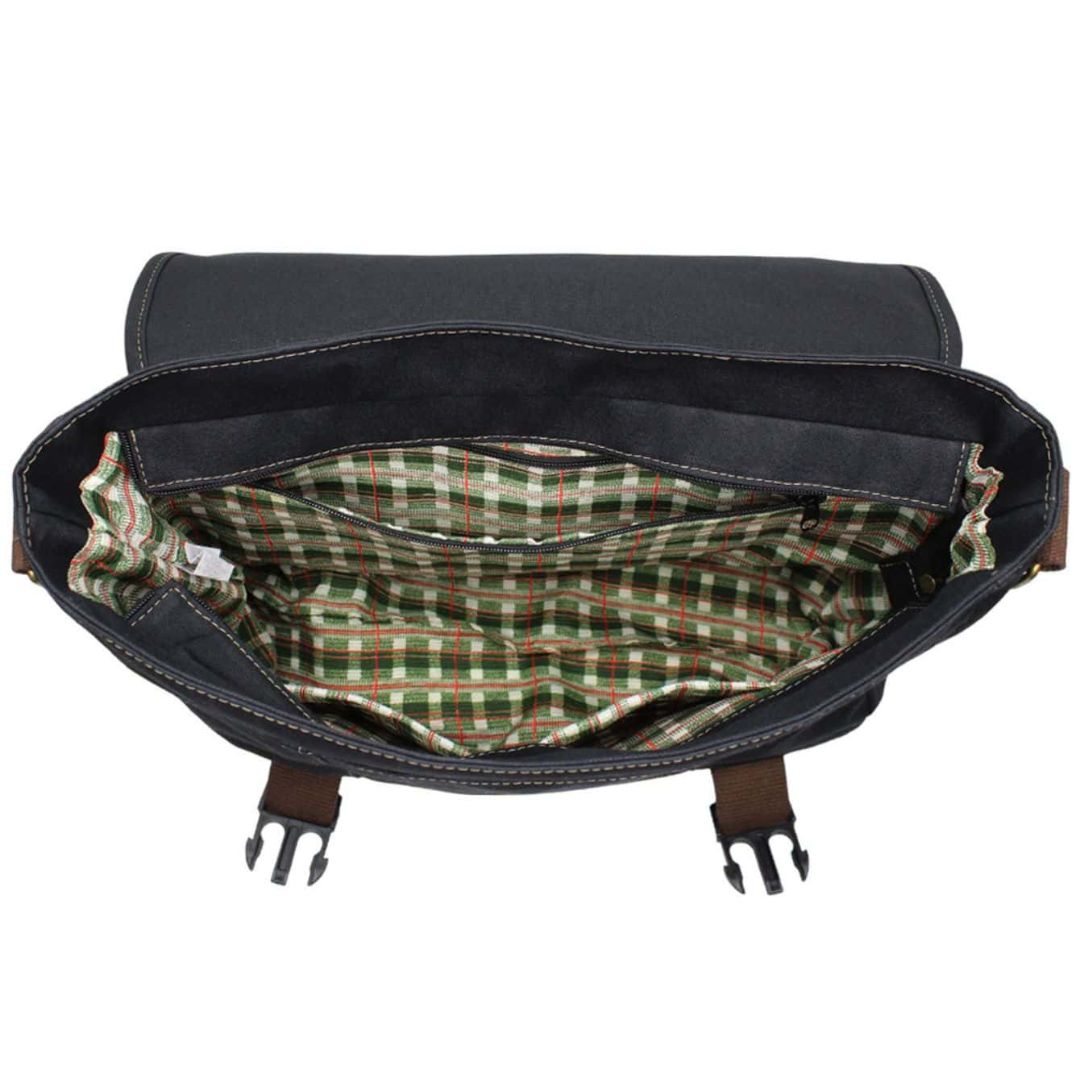 Pasta Bolsa Masculina de Lona para Notebook - Black Loja Viego bolsa de lona masculina bolsa masculina para notebook bolsa para notebook lona Pasta Bolsa Masculina de Lona para Notebook - Black pasta casual masculina pasta de ombro preta pasta masculina notebook pasta masculina preta pasta preta para trabalho pasta resistente masculina pasta transversal masculina