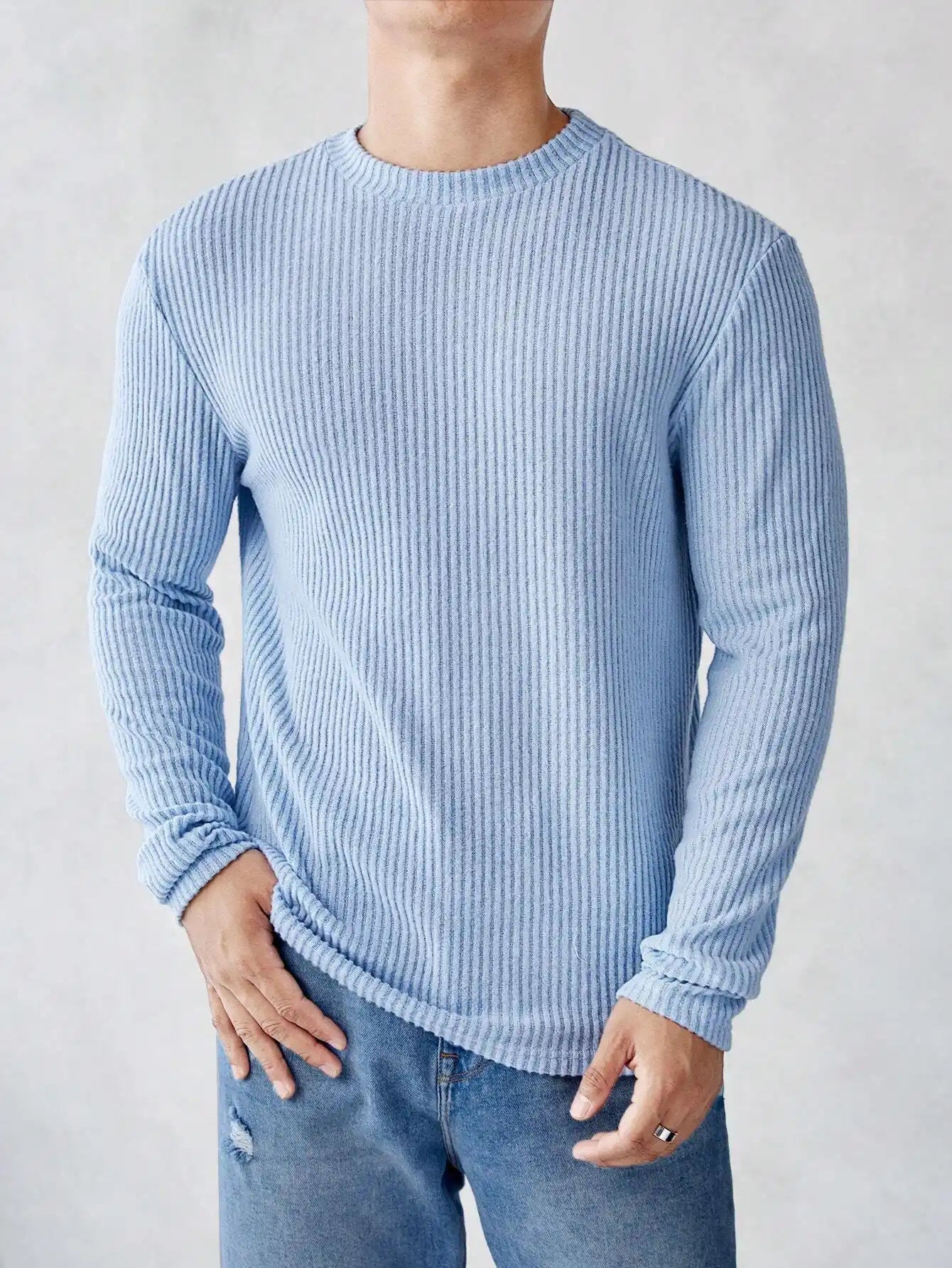 Suéter Masculino Tricô Comfort Gola Redonda Azul Loja Viego suéter casual suéter durável suéter estiloso suéter listrado Suéter Masculino Suéter Masculino Tricô Comfort Gola Redonda Azul suéter para dia a dia suéter para frio