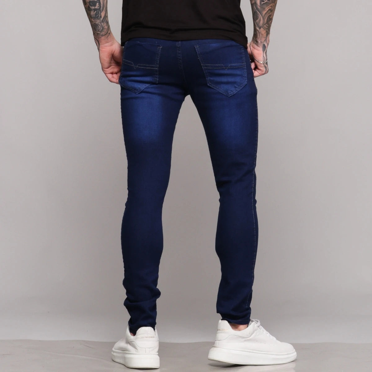 Kit 2 Calças Jeans Masculina Escura na Promoção Loja Viego calça calça jeans masculina calça jeans masculina azul claro calça jeans masculina com elastano calça jeans masculina escura calça jeans masculina na promoção calça jeans masculina reta calça jeans masculina slim calça jeans masculina social calça jeans masculina tradicional Kit 2 Calças Jeans Masculina Escura na Promoção kit calça jeans