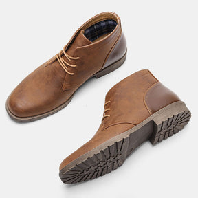 Bota Masculino de Couro Marrom Estilo Retrô Americano Loja Viego bota cano curto bota casual bota com sola tratorada bota de couro Bota de couro legítimo Bota de couro marrom bota de couro masculina bota de inverno bota estilo americano bota marrom bota masculina bota masculina confortável Bota Masculino de Couro Marrom Estilo Retrô Americano bota moc toe bota para trabalho. bota retrô Bota rústica masculina Botas calçado masculino Calçados masculinos de qualidade