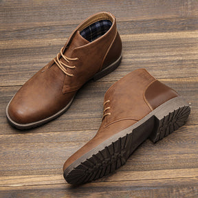 Bota Masculino de Couro Marrom Estilo Retrô Americano Loja Viego bota cano curto bota casual bota com sola tratorada bota de couro Bota de couro legítimo Bota de couro marrom bota de couro masculina bota de inverno bota estilo americano bota marrom bota masculina bota masculina confortável Bota Masculino de Couro Marrom Estilo Retrô Americano bota moc toe bota para trabalho. bota retrô Bota rústica masculina Botas calçado masculino Calçados masculinos de qualidade