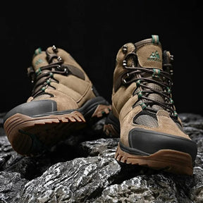 Bota Masculina Adventure Trekking