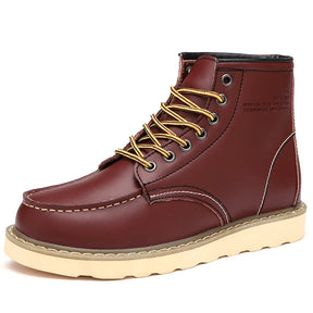 Bota Masculina Moc Toe Wine Red Loja Viego bota de couro bota de couro masculina bota masculina Bota masculina cor Wine Red Bota Masculina de Couro Maden Vintage Bota masculina estilo Moc Toe bota masculina moc toe Bota Masculina Moc Toe Wine Red bota moc toe Botas moc toe