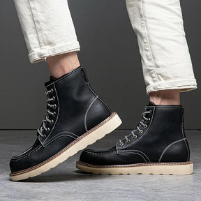 Bota Masculina de Couro Moc Toe Vintage Preto Loja Viego bota de couro bota de couro masculina bota masculina Bota Masculina de Couro Maden Vintage Bota Masculina de Couro Moc Toe Vintage bota masculina moc toe bota moc toe Botas moc toe