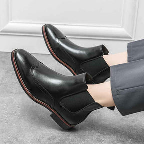 Bota Chelsea Masculino Retrô Britânico de Couro Loja Viego bota Bota chelsea Bota chelsea couro bota chelsea masculina look Bota Chelsea Masculino Clássica de Couro Bota Chelsea Masculino Retrô Britânico de Couro bota masculina