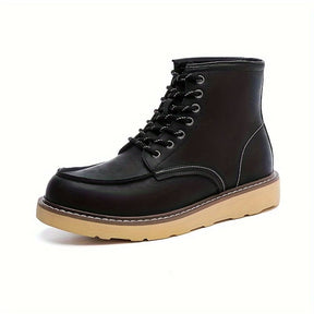 Bota Masculina de Couro Maden Vintage Preta Preto Loja Viego bota de couro bota de couro masculina bota masculina Bota Masculina de Couro Maden Vintage Bota Masculina de Couro Maden Vintage Preta bota masculina moc toe bota moc toe bota moc toe discovery Botas mais vendidos moc toe