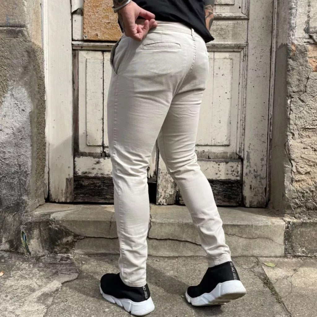 Calça Alfaiataria Masculina Bege Viego Loja Viego alfaiataria masculina calça alfaiataria masculina Calça Alfaiataria Masculina Bege Viego calça alfaiataria sarja calça alfaiataria skinny calça alfaiataria slim calça de alfaiataria calça social masculina melhores marcas de calça alfaiataria masculina