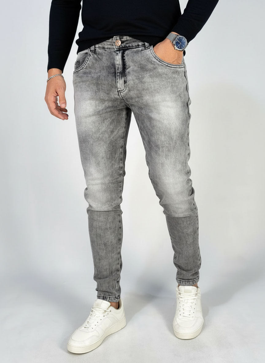 Calça Jeans Masculina Skinny Marmorizada Cinza Claro com Lycra 48 Loja Viego calça jeans calça jeans masculina calça jeans masculina preta Calça Jeans Masculina Skinny Marmorizada Cinza Claro com Lycra calça jeans preta