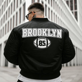 Jaqueta Masculina Baseball Brooklyn Preto EGG Loja Viego jaqueta baseball masculina Jaqueta bomber NY jaqueta college masculina jaqueta com gola canelada Jaqueta de beisebol masculina jaqueta estilo americano Jaqueta estilo colegial Jaqueta Masculina Baseball Brooklyn Preto jaqueta masculina casual jaqueta universitária masculina jaqueta varsity masculina jaqueta varsity ny jaqueta varsity urbana moda streetwear masculina