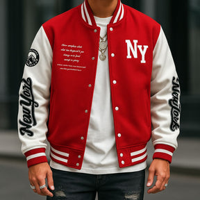 Jaqueta Masculina Varsity Baseball NY Vermelha EGG Loja Viego jaqueta baseball masculina jaqueta college masculina jaqueta com gola canelada jaqueta estilo americano jaqueta masculina casual Jaqueta Masculina Varsity Baseball NY Vermelha jaqueta universitária masculina jaqueta varsity masculina jaqueta varsity ny jaqueta varsity urbana moda streetwear masculina