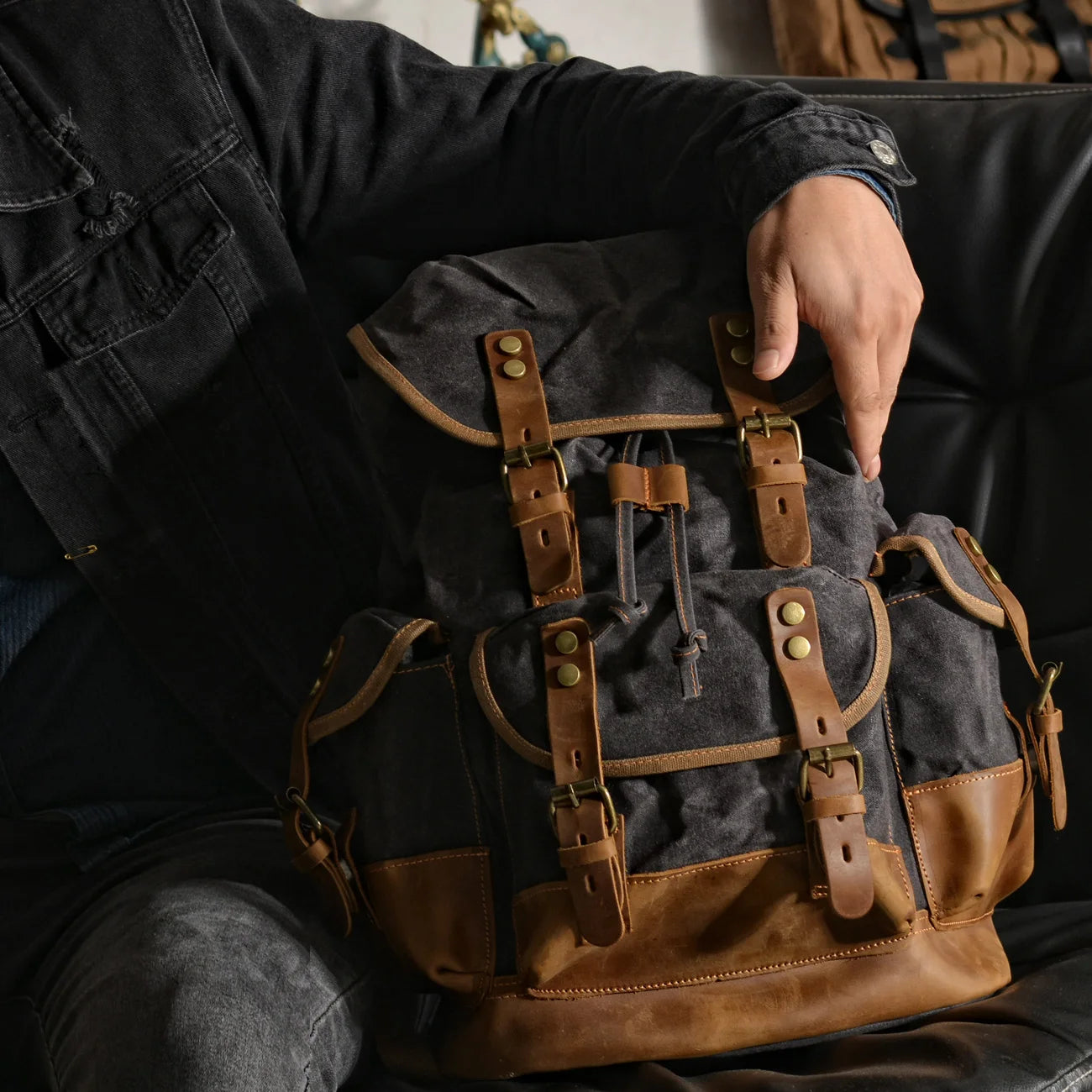 Mochila Masculina de Lona Estilo Vintage Loja Viego mochila de lona mochila lona mochila masculina Mochila Masculina De Lona Encerada E Couro Impermeável Mochila Masculina de Lona Estilo Vintage