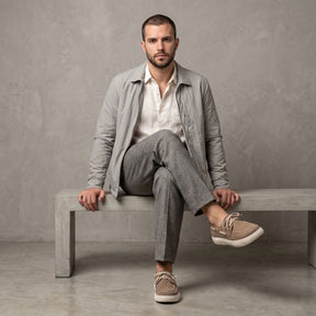 Sapato Mocassim Masculino Loafer Dockside Areia Viego Loja Viego calçado masculino elegante loafer de verão loafer masculino areia loafer viego mocassim mocassim bege mocassim masculino mocassim masculino areia mocassim viego sapato masculino claro sapato masculino confortável sapato masculino cor areia Sapato Mocassim Masculino Loafer Dockside Areia Viego sapato para usar com linho sapato viego masculino