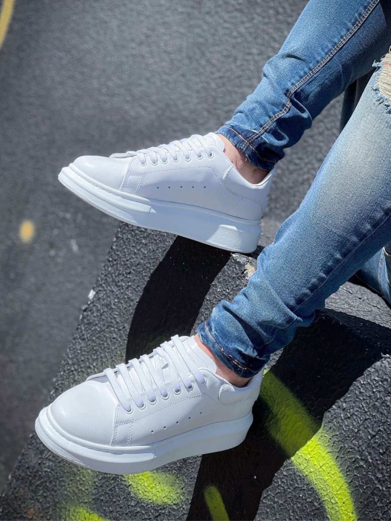 Tênis Branco Masculino Modelo Basic Loja Viego tenis branco tenis branco masculino tenis branco masculino casual tênis branco masculino barato Tênis Branco Masculino Modelo Basic tênis todo branco masculino